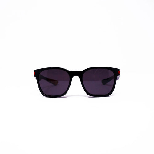 Oakley Negro