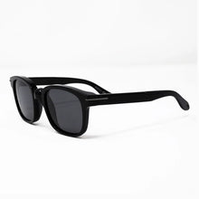 Cargar imagen en el visor de la galería, Givenchy Negro
