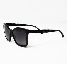 Cargar imagen en el visor de la galería, Chanel Vino

