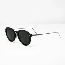 Cargar imagen en el visor de la galería, Dior Carey
