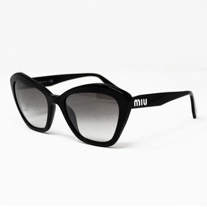 Miu Miu Negro
