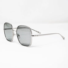 Cargar imagen en el visor de la galería, Chanel Plata
