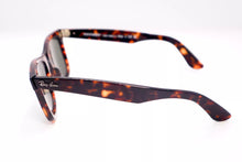 Cargar imagen en el visor de la galería, Rayban Wayfarer Carey
