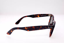 Cargar imagen en el visor de la galería, Rayban Wayfarer Carey
