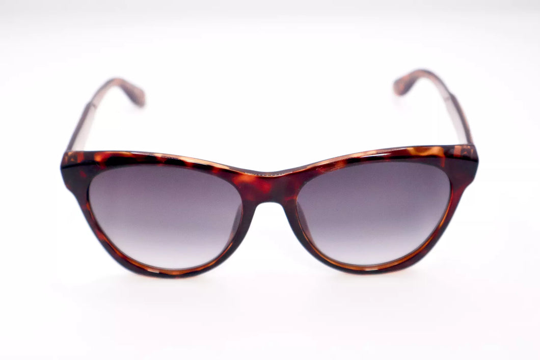 Givenchy Carey