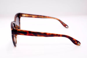 Givenchy Carey