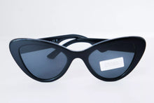 Cargar imagen en el visor de la galería, Prada
